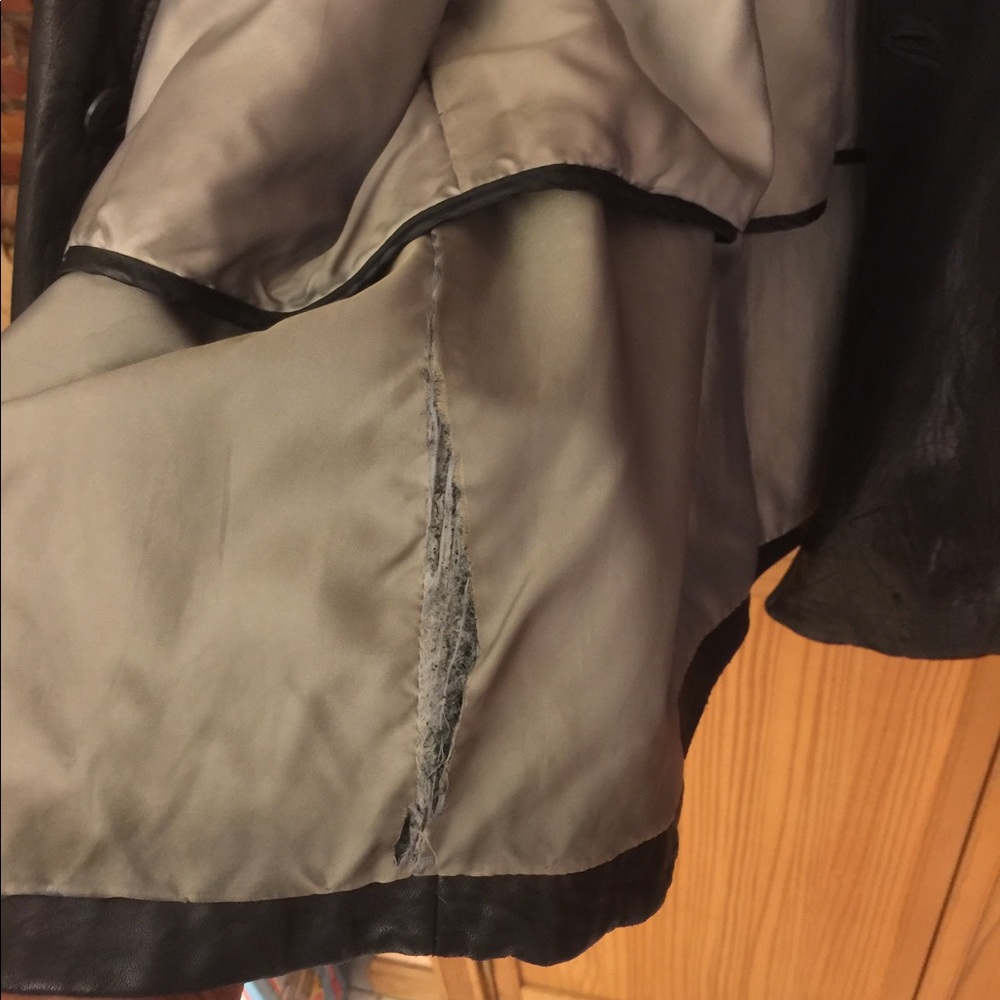 Leather jacket - Picture 6 of 6
